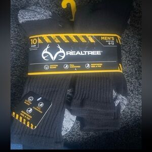 RealTree cushioned crew socks